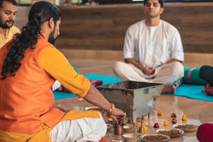 yoga-teacher-training