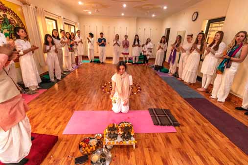 200-hour-multi-stytle-teacher-training
