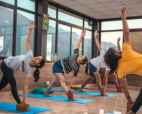 ashtanga yoga teacher training rishikesh
